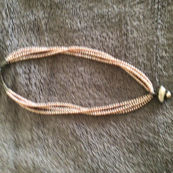 Pearl Necklace - Picture 2 of 6